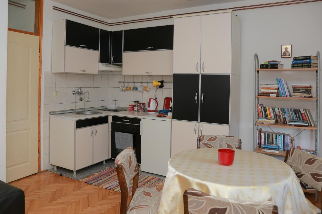 Apartman Marija Lejlighed Pirot Eksteriør billede