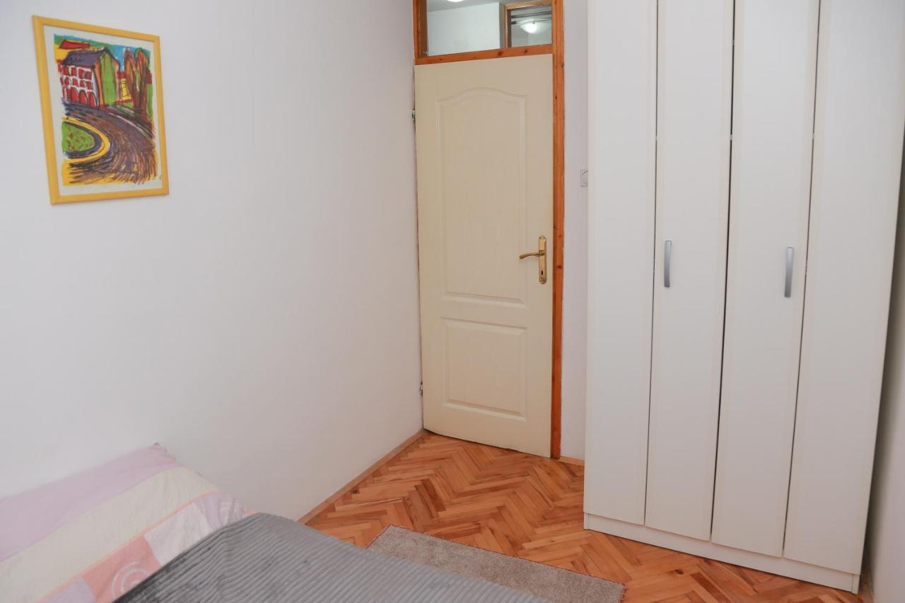 Apartman Marija Lejlighed Pirot Eksteriør billede